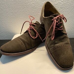 Calvin Klein suede shoes  green with wine sole and stitches. Size 9m